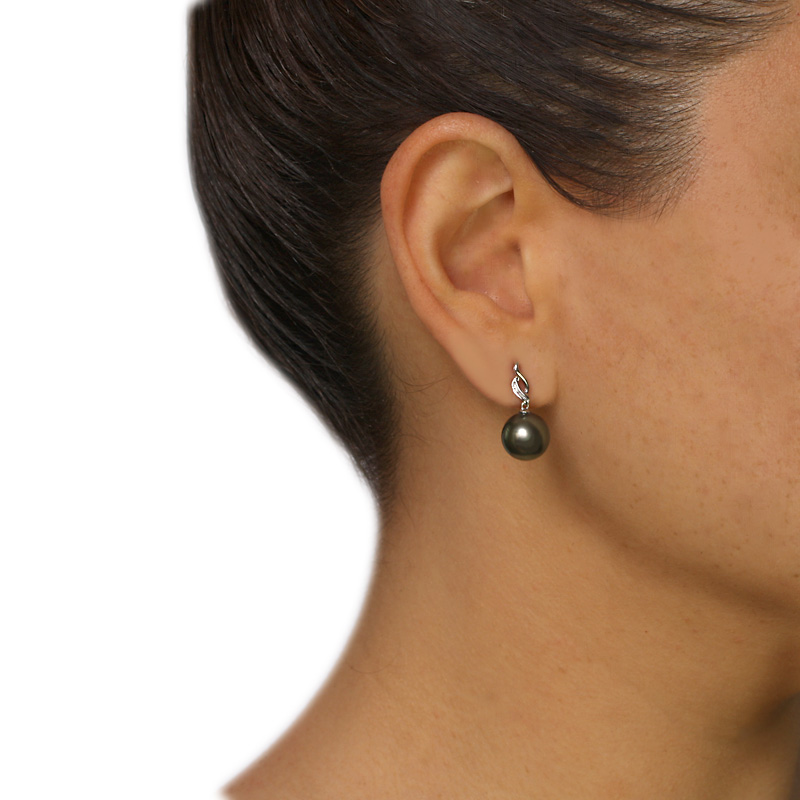 product/thumbnail_img/Christine Silve Tahitian Diamond Pearl Earrings.jpg